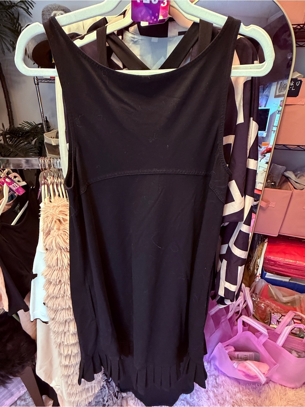 Old Navy Pleated Flapper Style sleeveless Dress Black